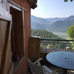 Maisonnette Avec Terrasse Et Vue Imprenable , Théus France